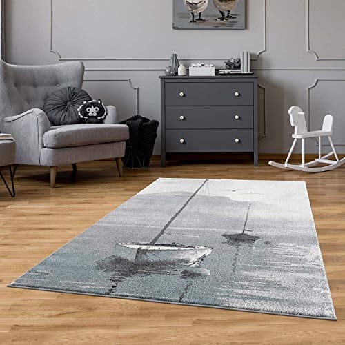 carpet city Teppich Kinderzimmer Grau, Blau - 140x200 cm - Segelboot, maritimes Muster - Kinderzimmerteppiche Jungen und Mädchen - Kurzflorteppich Modern Wohnzimmer