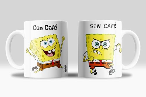 newseny Taza Divertida con Personajes de Dibujos - Frase 'Con Café, Sin Café' - Regalo para Fans de Series Anime y Dibujos Animados | Cerámica 330ml (bob)
