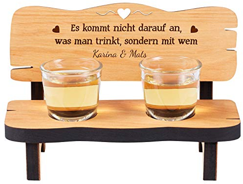 Personalisierte Schnapsbank mit Gravur | inkl. 2 Schnapsgläsern | Lustige Geschenkidee für Freunde Freundinnen | Hochzeitstag Geschenk für ihn sie | Einzugsgeschenk Geburtstagsgeschenk | Trinkspruch