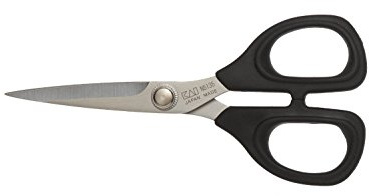 Kai Stickschere, 14 cm, schwarzer Griff.
