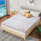 Maxzzz Viskoelastischer Topper, 135 x 190 x 7,5 cm, lindert Verspannungen der Muskeln, Bambuskohle, waschbarer Matratzenauflage, atmungsaktiv, stützend und mittelfest