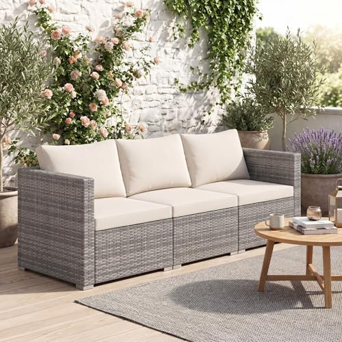 GIANTEX Balkon Sofa mit Kissen, 3-Sitzer Rattan Gartensofa, Terrassenmöbel 193 x 67 x 61,5 cm, Patio Gesprächs-Möbel-Set Wetterfest, Outdoor Couch (Beige)