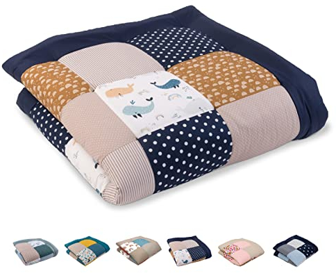 ULLENBOOM Krabbeldecke für Baby 120x120 cm, 100% OEKO-TEX Materialien, Made in EU, Dick & weich gepolstert, Wale - ideal als Babydecke & Spieldecke Baby
