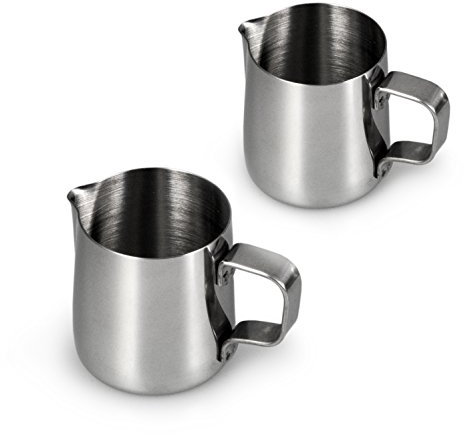 YOUZiNGS Milchkännchen aus Edelstahl zum Aufschäumen im 2er Set, Milchkanne 150ml, Milchaufschäumer für Kaffee, Milchschaum, Barista Aufschäumkännchen, Cafe, Farbe: Hochglanz Silber