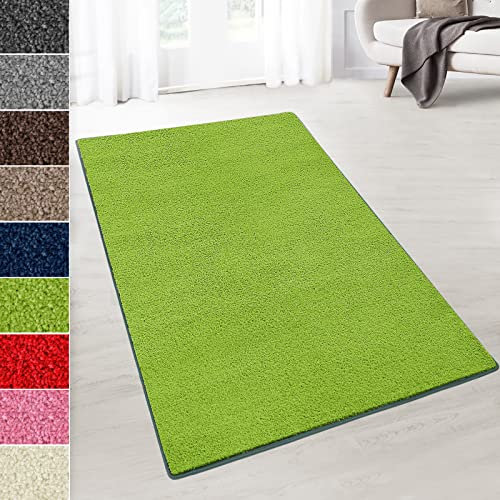 KARAT Kurzflor Teppich - Teppich Läufer für Wohnzimmer, Schlafzimmer, Kinderzimmer, Küche, Flur, Deko - Flauschiger Velours-Flor (Dynasty, Grün, 100x150 cm)