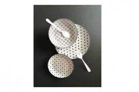 Oroley - Komplettes Porzellangeschirr Hana | modern | 12-teilig | weiß | Teller | Original