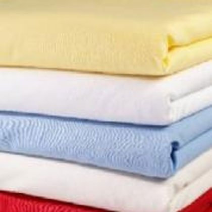 Cotonea Spannbetttuch Renforcé aus Bio-Baumwolle rot, 60x120 cm