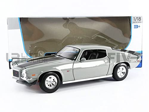 Maisto 31131S Miniaturauto aus der Sammlung, Silberfarben/Schwarz