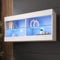 Komodee, Hängende Vitrine Schrank Tivoli, Weiß/Weiß, Breite 100cm x Höhe 50cm x Tiefe 29cm, LED Blau, 2 Regalböden, für Wohnzimmer, Schlafzimmer, Eingang