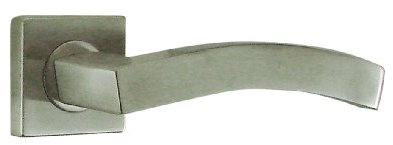 Ensemble poignée de porte sur rosace SQUALE inox