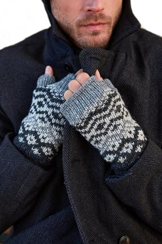 Pachamama Men Wool Hand Wrist Warmers Fleece Lined Handknitted Fairisle One-Size Handmade Thumbhole Thermal Extra Warm Fair Trade (Charcoal, One Size)