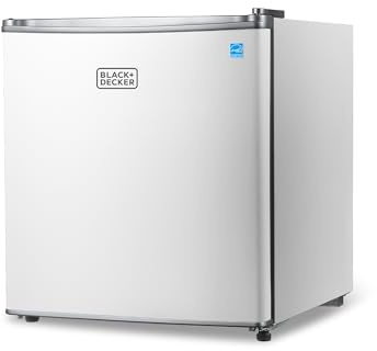 BLACK+DECKER 1.7 Cu. Ft. Compact Refrigerator, ENERGY STAR Certified, Single Door Mini Fridge with Chiller Compartment, Personal Fridge for Home or Dorm Room, R600a Refrigerant, BCRK17W, White