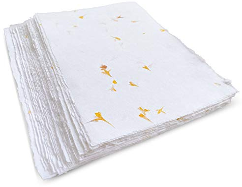 Wanderings Handgefertigte Weiße Papierkarten Mit Echten Blütenblättern Und Deckle-Kante - cm - Packung Mit 50 - Papier Für Ankündigungskarten, Einladungen, Bastelarbeiten - Dickes 150 gsm