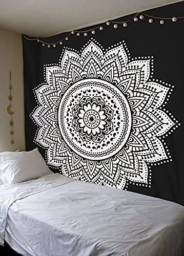Exklusives Weiß Schwarz Ombre Mandala Tapisserie von Labhanshi Bohemian Wandbehang Wandteppich