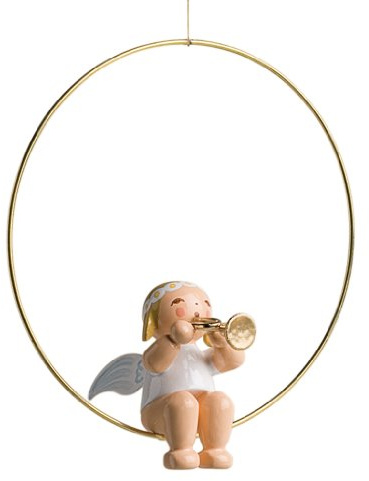 Wendt & Kühn Christbaumengel im Ring mit Trompete Größe Höhe Ring 6