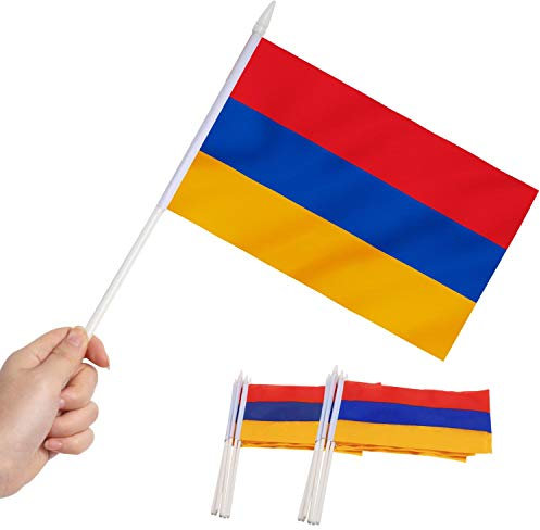 Anley Armenische Miniaturflagge, 5x8 Zoll Handgehaltene Miniaturflagge mit 12 weißem, durchgeHändem Stab - lebhafte Farbe und Ausbleichfestigkeit - 5 x 8 Zoll Handgehaltene Stickflaggen
