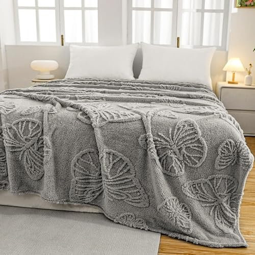 CHARMCRAFTERS Flannel Butterfly Blanket 200x230cm for Couch Sofa Super Soft 3D Butterfly Fluffy Lightweight Fleece Blanket Suitable for Bedroom Sofa Camping for All Seasons(Grey)