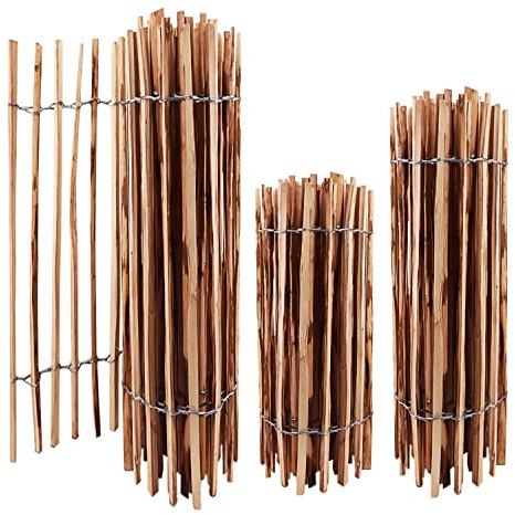 Aquagart Staketenzaun Höhen 50cm - 120cm hoch Lattenabstand 3-5cm Gartenzaun Kastanienzaun aus Haselnuss Langlebiger Holzzaun Zaun Rollzaun inkl. Krampen (Haselnuss 90cm, 5m)