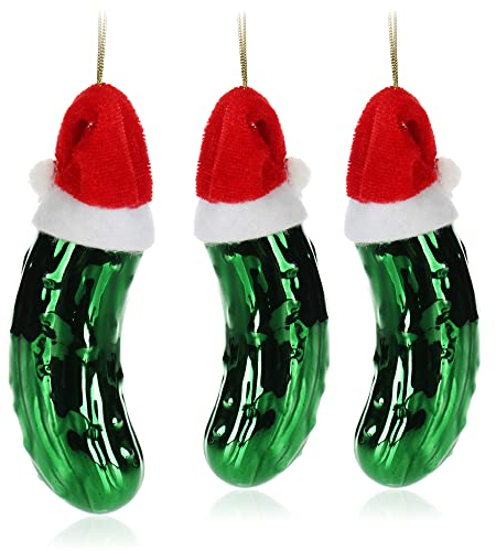com-four® 3X Glas Christbaumschmuck als Gurke 11 cm - Weihnachtsgurke aus Glas mit Stoffmütze - Weihnachtsbaum Anhänger in grün für eine Festliche Weihnachtsdekoration (Gurke mit Mütze - 3 Stück)