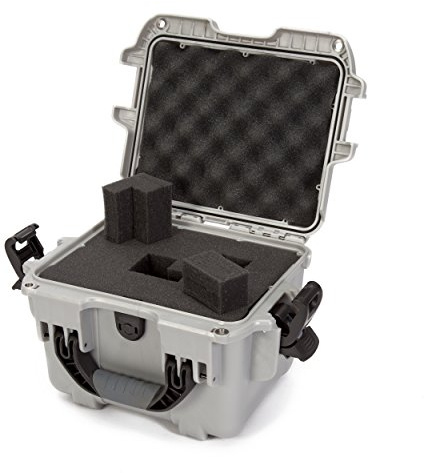 Nanuk 908 wasserdichter Hartschalenkoffer mit Schaumstoffeinlage, Silber