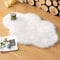 MIULEE Tapis en Fausse Fourrure Moelleux Doux et Chaud Tapis de Sol Moderne Tapis de Canapé Décorative Fourrure Irrégulière Tapis de Lit Laine Poil Confortable 60x90cm Nuage Blanc