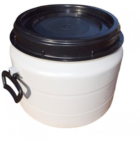 Tonneau avec poignée étanche 32 l