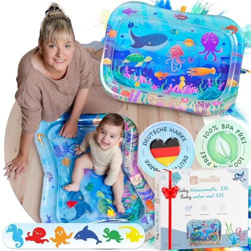 Mallie® Wassermatte Baby XXL 95x75 CM [100% BPA & Schadstoff-Frei] ab 3, 6 und 9 Monate im Ozean Blau Design I Baby Spielzeug, Spielzeug Ab 6 Monate als Wassermatte Baby und Baby Spielzeug 6 Monate