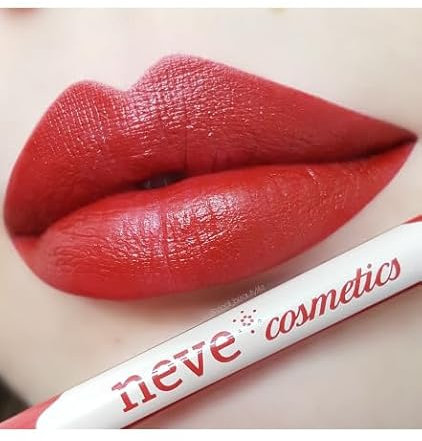 Neve Cosmetics Pastell Lippen mit voller und deckender Farbe | Status