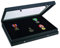 SAFE 5678 Sammel Vitrine Black Edition mit Echtglasabdeckung | mattschwarzen Leinenstruktur-Oberfläche | Setzkasten für Schmuck, Edelsteine, Mineralien | 40 x 30 x 5,5 cm