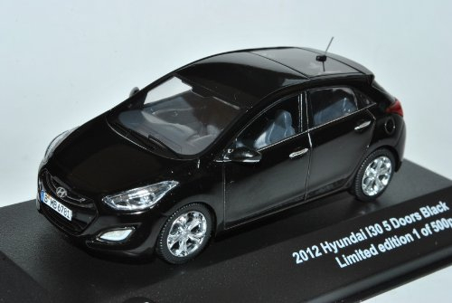 J-Collection Hyundai I30 5 Türer Schwarz 2. Generation GD Ab 2011 1/43 Modell Auto mit individiuellem Wunschkennzeichen