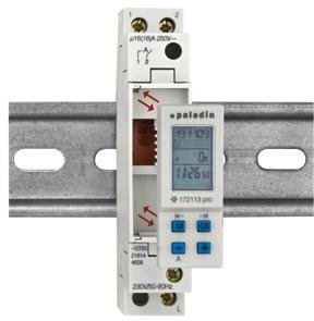 Schaltuhr, digital, mit abziehbarem Bedienteil