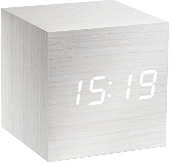 Gingko Cube LED Click Clock Wecker mit Soundaktivierung (Uhrzeit, Datum & Temperatur), weiß/weiß