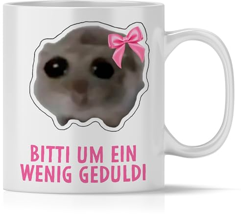 mindmonkeys® Sad Hamster Meme Lustige Tassen Hamsti Lustige Sprüche Tasse | Ein wenig Geduldi | Geschenke für Frauen beste Freundin Kollegin| Büro Kaffee Tasse | Keramik 300 ml