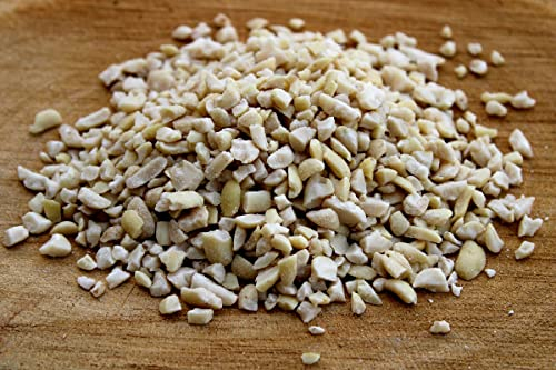 Futterbauer Erdnüsse gehackt 10 kg für Wildvögel & Eichhörnchen, Hochwertiges Vogelfutter mit Vitaminen & Fettsäuren, Ambrosia kontrolliert, weiß & blanchiert