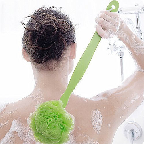 Brosse de douche en mousse à long manche