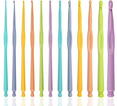 Plastic Crochet Hooks 12 pcs Different Sizes (2.0mm - 10.0mm) Crochet Needles QLRFFLJOY Colorful Crochet Hook Set DIY Yarn Weaving Tools for Scarf Hat Gloves Knitting