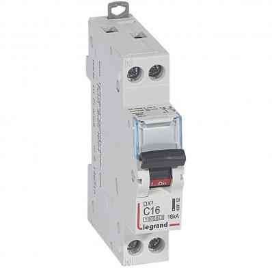 Disjoncteur DX³ 10000-16kA - U+N 230V~ 16A - courbe C - 1 module