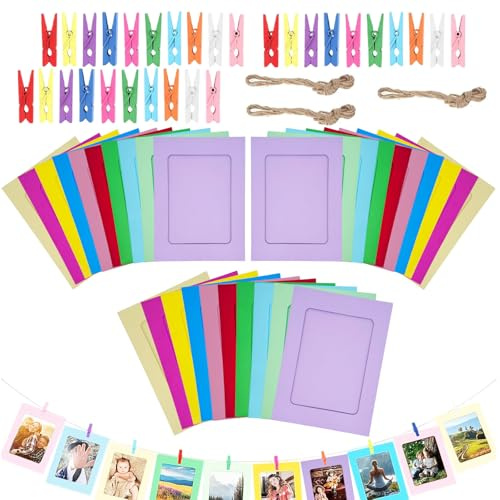 BUOSHUO 30 Petits Cadres Photo Papier Cartonné,11,5 x 15,5 cm | Multicolores Cadre en Carton,avec Pinces en Bois et Corde,pour Guirlande Photo,Mural et Décoration,DIY