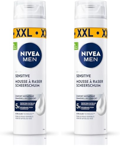 NIVEA MEN - Mousse à Raser Homme - Protège Contre 5 Signes d'Irritation - Maxi Format - Formule Sans Alcool à la Camomille & Hamamélis - Peaux Sensibles - Testée Sous Contrôle Dermatologique - 250 ml
