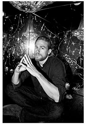 Schauspieler Charlie Hunnam 9 Leinwand-Poster, Wandkunst, Dekoration, Bild, Gemälde für Wohnzimmer, Schlafzimmer, Dekoration, Rahmen: 30 x 45 cm