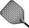 AMZBBQ® Pelle à pizza de qualité supérieure - [Manche long] - Pelle à pizza perforée en aluminium anodisé dur - Facilite le glissement de la pâte à pizza - Accessoires de barbecue cadeau [Largeur : 30