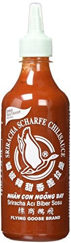 FLYING GOOSE Sriracha scharfe Chilisauce - ohne Glutamat, scharf, weiße Kappe, Würzsauce aus Thailand, 3er Pack (3 x 455 ml)