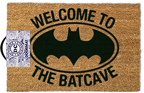 Batman Fußmatte - Welcome to the Batcave (40x 60cm) aus Kokosfaser in braun