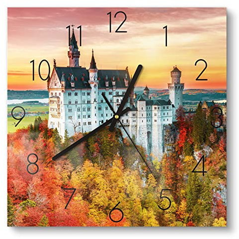 DEQORI Glasuhr | 30x30 cm | Motiv Schloss Neuschwanstein | ausgefallene leise Design Uhr aus Glas | Wanduhr für Wohnzimmer & Küche | Moderne Hingucker Uhr für die Wand