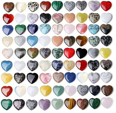 XIANNVXI 80PCS Kristalle Herz Set Natürliche Edelsteine Herzen Liebe Stein kristall Herzsteine Halbedelstein Herzen Trommelsteine Steine als Herz Chakra Steine Set Cute Room Decor
