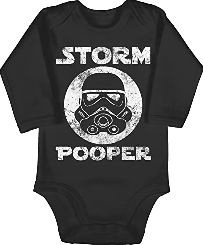 Baby Body langarm Mädchen Junge - Sprüche - Storm Pooper Vintage - 3/6 Monate - Schwarz - babybody mit spruch babygeschenke spruche poop strampler lustige babykleidung babygeschenk sprüchen nerd