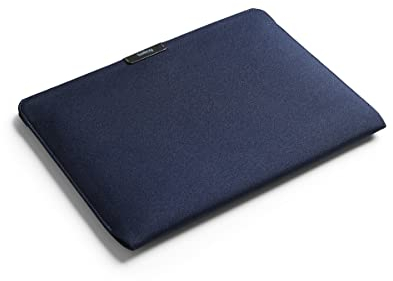 Bellroy Laptop-Hülle (35,6 cm (14 Zoll), recyceltes Gewebe, wasserabweisend, Magnetverschluss) – Marineblau
