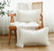 LIGICKY Set of 2 Weiß Fransen Kissenbezug mit Quasten Baumwolle Boho Bauernhaus Zierkissenbezüge Weiche Lendenkissen Kissenbezüge Deko Sofakissen für Wohnzimmer Couch Schlafzimmer Auto, 30 x 50 cm