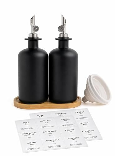 Cozary Bouteille à Huile d‘Olive, Lot de 2 en Verre Borosilicate Alimentaire - 500ml Noir, Bec Verseur Lesté Autobloquant, Plateau Bambou (Set Complet)