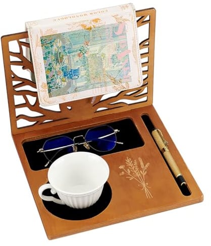 BENECREAT Support de Livre en Bois Organiseur de Livres Multifonctionnel avec Tasse Lunettes Support pour Stylo et Téléphone pour Table de Chevet Bureau Cadeaux de Noël Ou D'Anniversaire